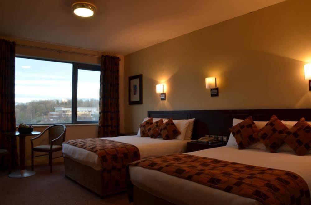 Kiltimagh Park Hotel מראה חיצוני תמונה