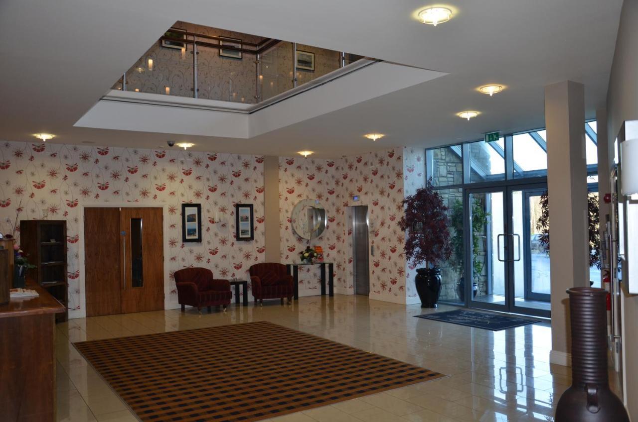 Kiltimagh Park Hotel מראה חיצוני תמונה